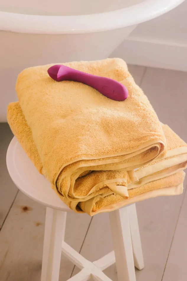 Vibrators Dame Arc Plum